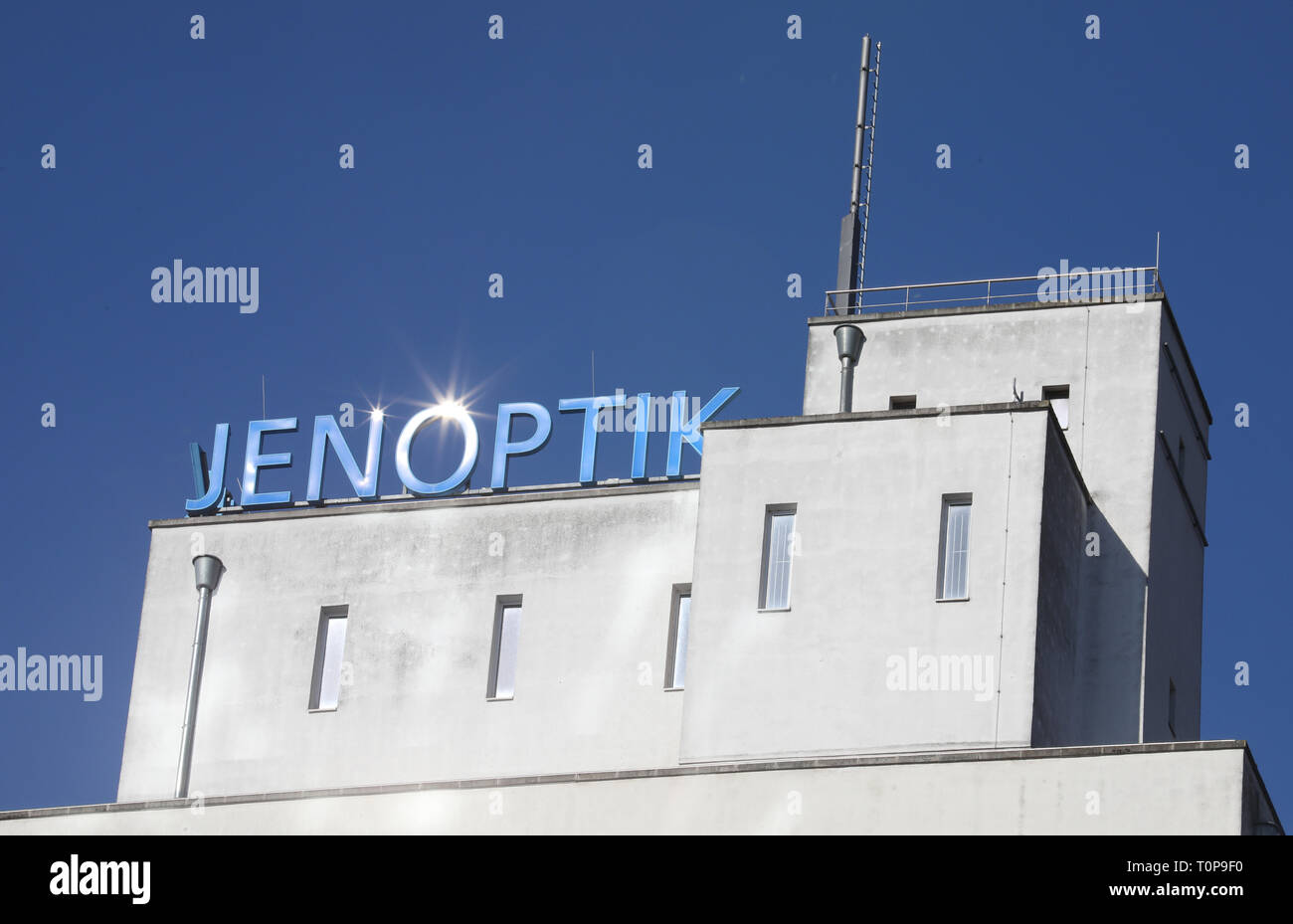 Jena Germany 21st Mar 19 The Sun Is Reflected In The Lettering Jenoptik On The Roof Of The Administration Building Of Jenoptik Ag At The Annual Press Conference The Company Will Report