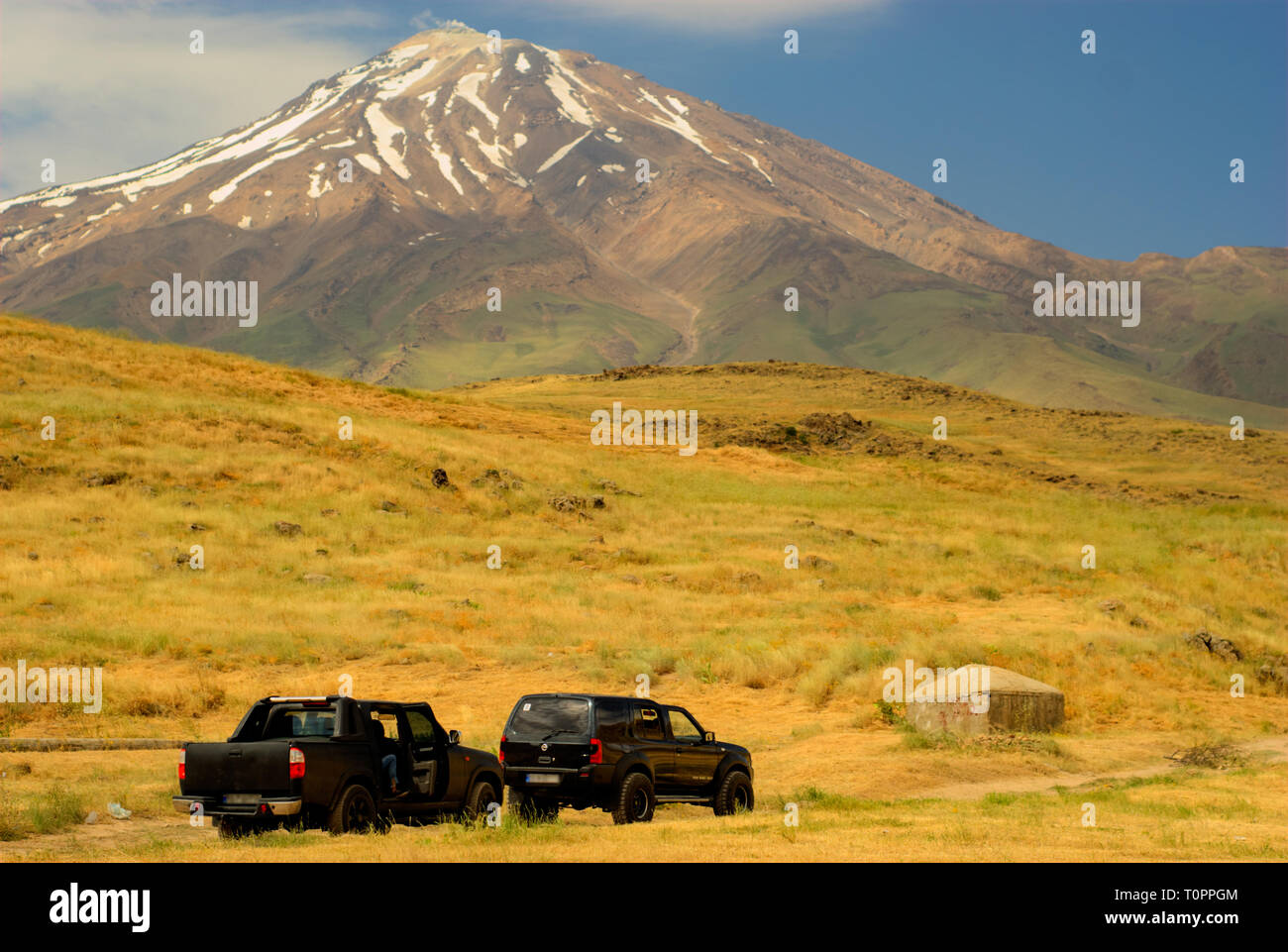 two off-road car wating in Mount Damavand base camp offroading in Alborz mountains Stock Photo