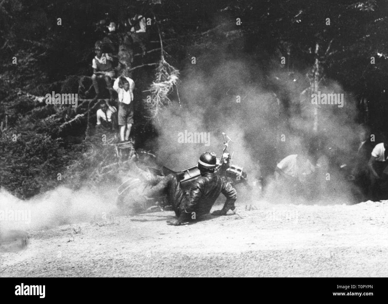 sports, motorcycle, international Freiburg record days, fall of Hans Soenius on Norton, circa 1930, Additional-Rights-Clearance-Info-Not-Available Stock Photo