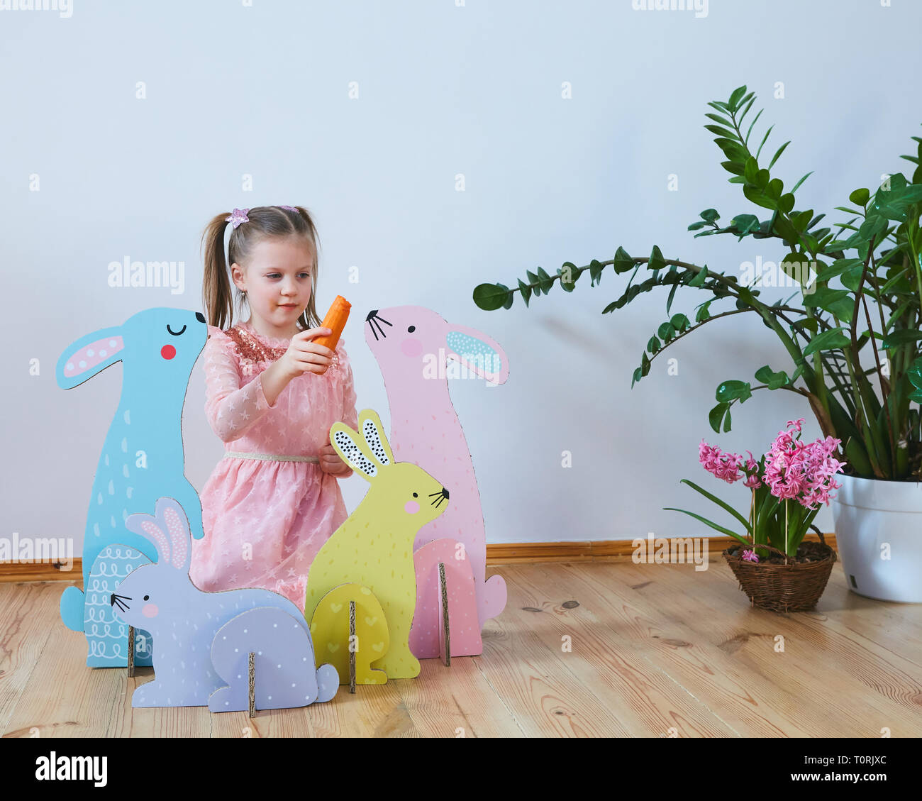 Baby dress little hi res stock photography and images Page 63 Alamy