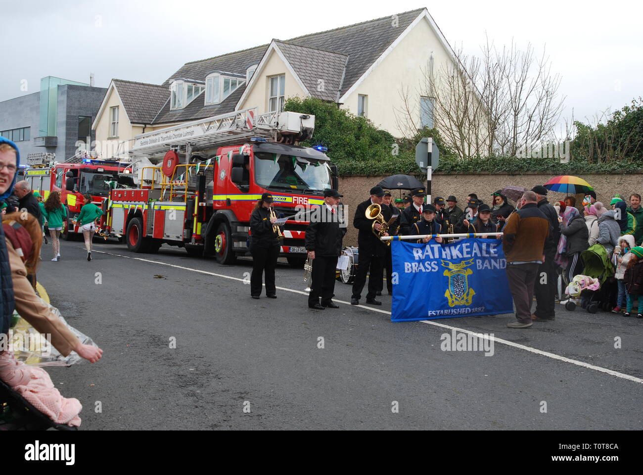 Guards Rathkeale Reflective stipes hi-res stock photography and images - Alamy