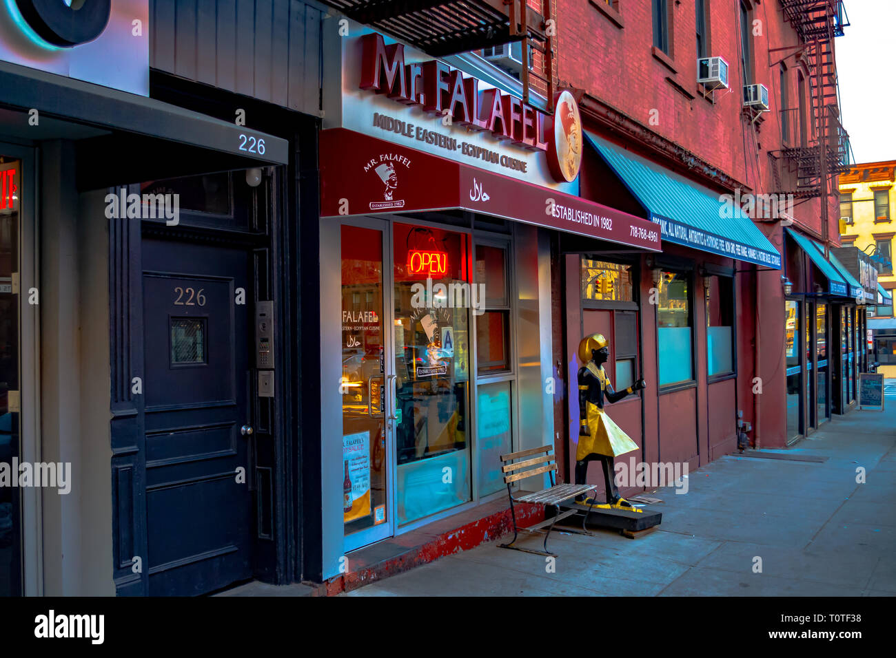 Park Slope stores. Brooklyn,NY spring 2019 Stock Photo Alamy