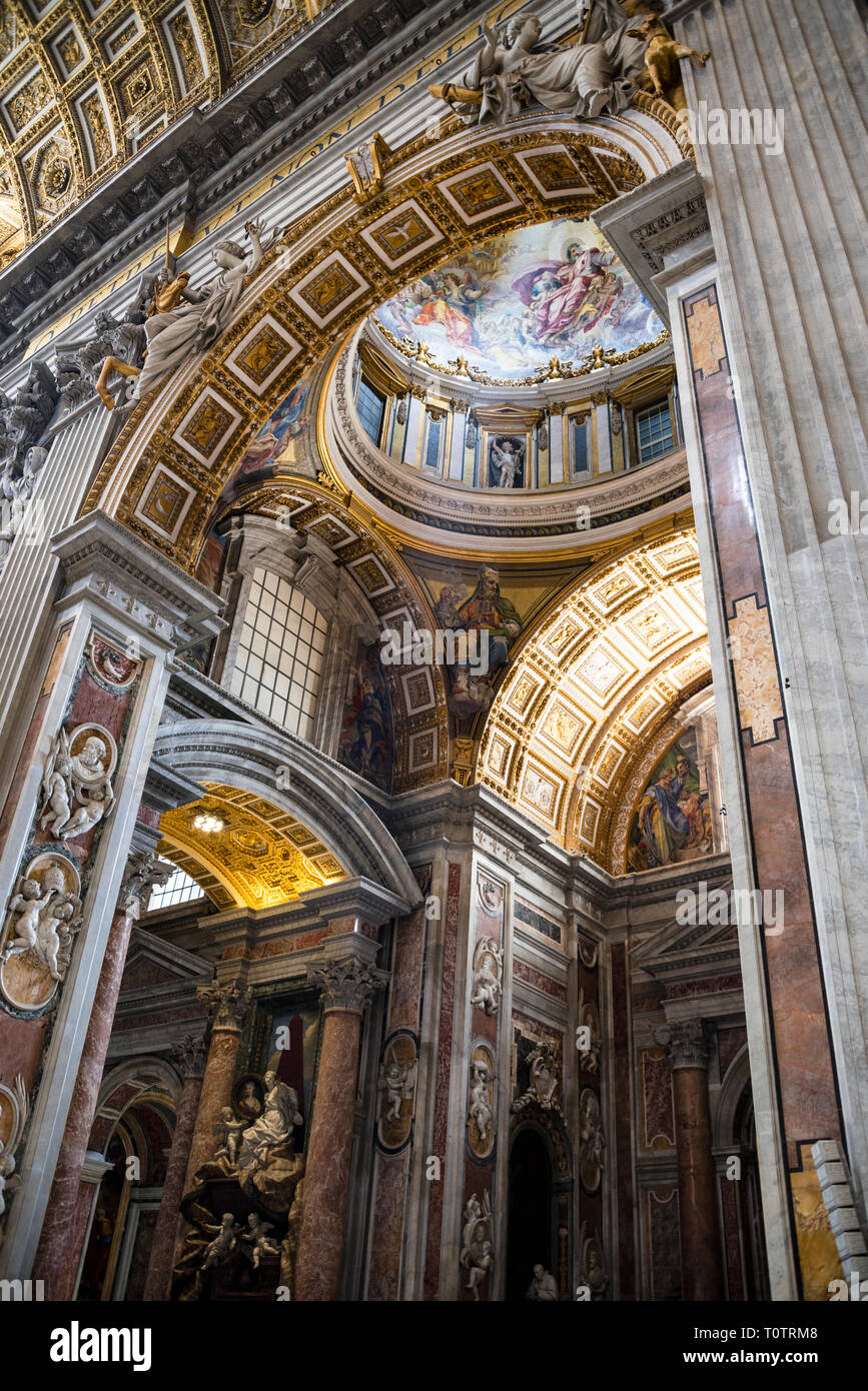 Saint Peter Rennaissance Renaissance St. Peter's Basilica in The Vatican City, Rome, Italy Stock ...