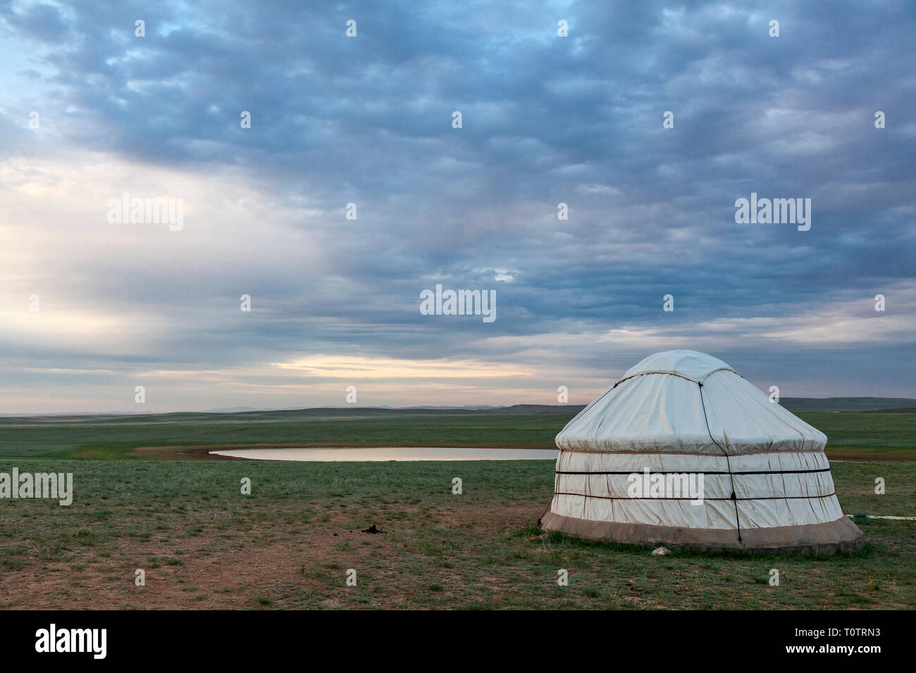 A ger (yurt) on the Gegentala grasslands north of Hohhot in Inner Mongolia, China. Stock Photo