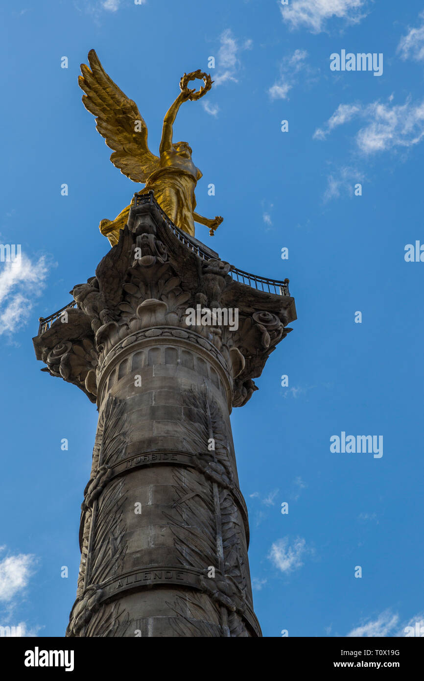 Angel of Independence monument, inaugurated in 1910 and in the heart of Mexico City, pays tribute to the heroes of Mexico’s Independence. Stock Photo