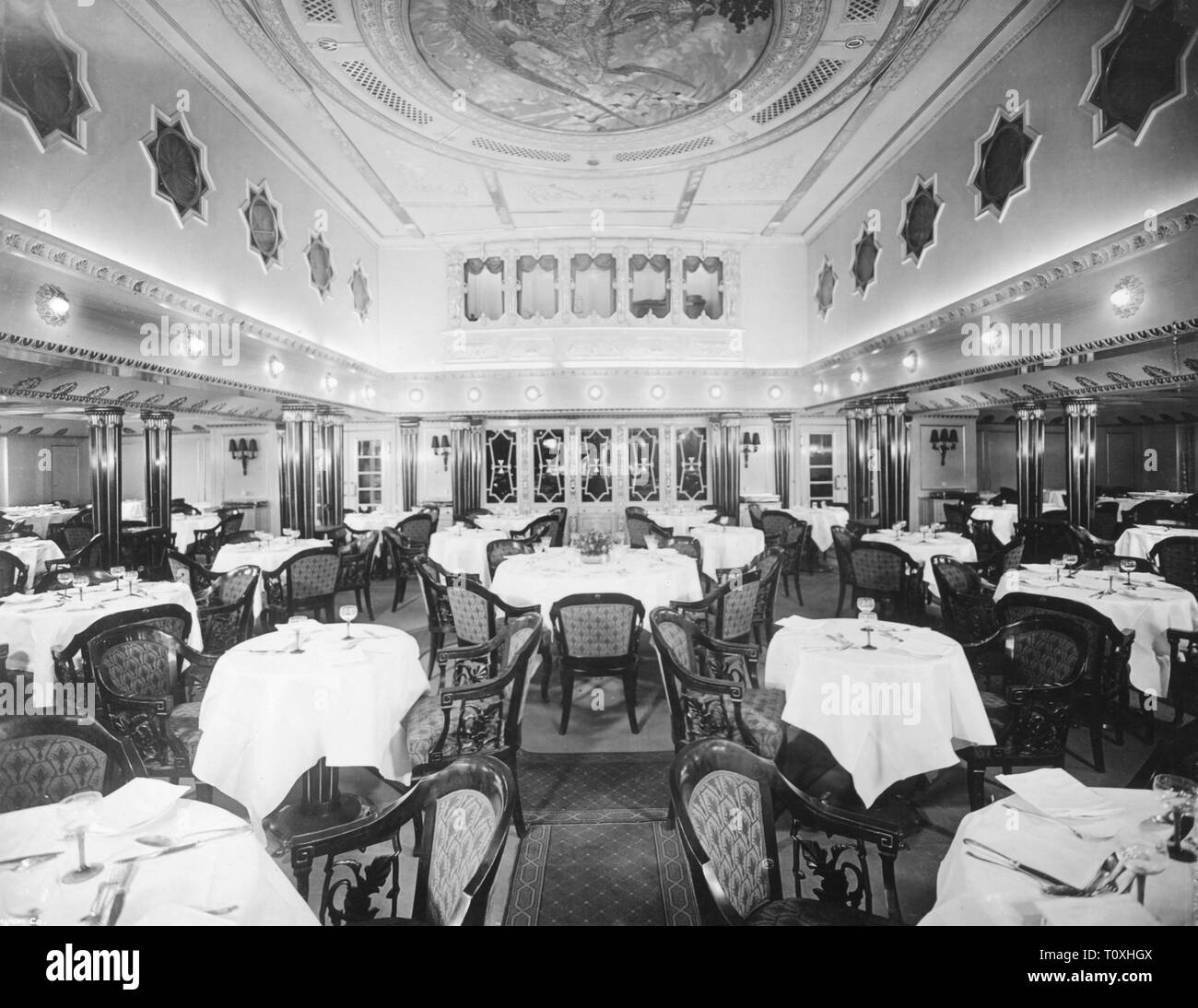 transport / transportation, navigation, steamships, inside, passenger ship 'Albert Ballin' of the HAPAG, dining hall, 1920s, Additional-Rights-Clearance-Info-Not-Available Stock Photo