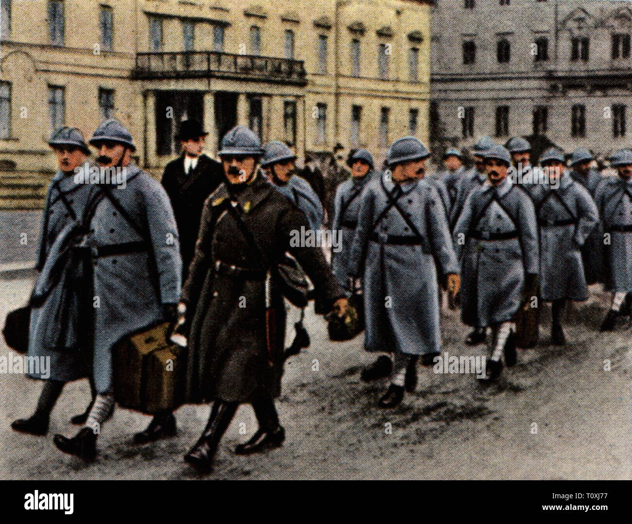 politics, Military Inter-Allied Commission of Control, arrival of the French commission in Berlin, October 1919, coloured photograph, cigarette card, series 'Die Nachkriegszeit', 1935, clause of the treaty of Versailles, Treaty of Versailles, military, Entente, controls, under control, Commission of Control, French, officers, officer, soldiers, soldier, people, Prussia, Germany, German Reich, Weimar Republic, 1910s, 20th century, 1930s, politics, policy, commission, commissions, commission's department, commission decision, commission recommendat, Additional-Rights-Clearance-Info-Not-Available Stock Photo