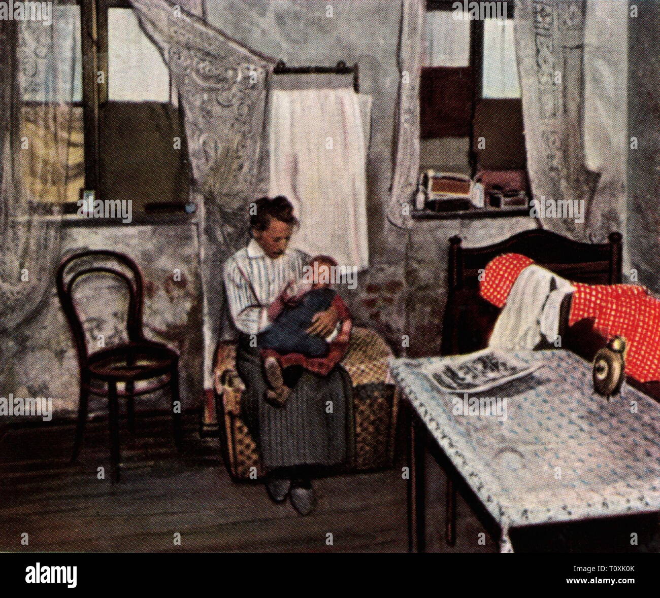 people, misery and adversity, housing shortage, December 1922, coloured photograph, cigarette card, series 'Die Nachkriegszeit', 1935, shortage, lack, housing space, living space, living area, room, rooms, accommodation, Germany, German Reich, Weimar Republic, 1920s, 20th century, coloured, colored, post war period, post-war period, post-war years, post-war era, historic, historical, Additional-Rights-Clearance-Info-Not-Available Stock Photo