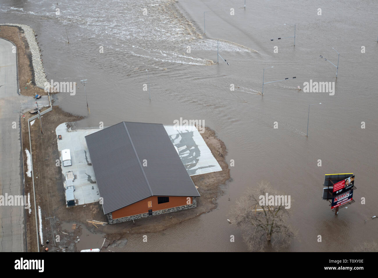 Soldiers with the Nebraska Army National Guard help support flood