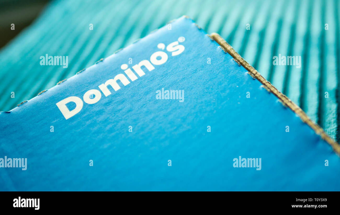 Dominos pizza box hires stock photography and images Alamy
