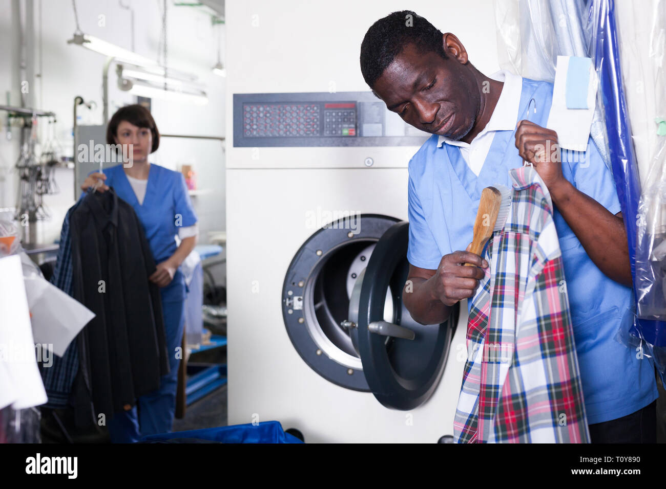 american cleaners & laundry