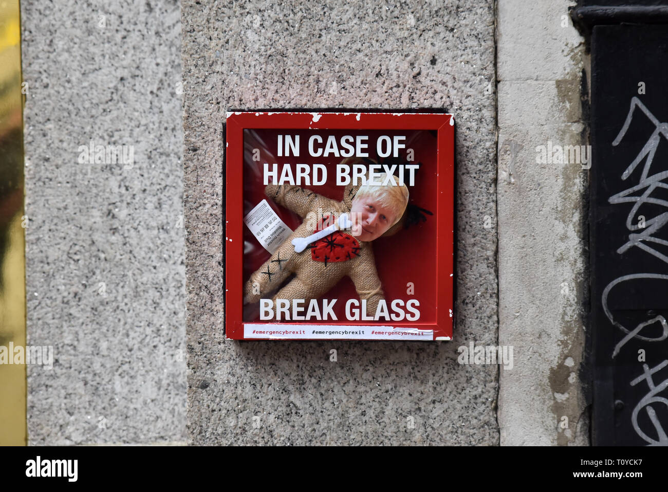 Break In Case Of Emergency High Resolution Stock Photography And Images Alamy Break In Case Of Emergency High Resolution Stock Photography And Images Alamy