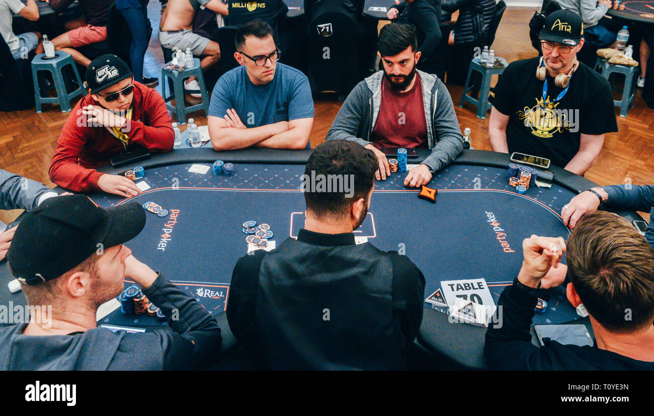 Rio de Janeiro, Brazil - March 21st, 2019: 15-time WSOP bracelet winner and "Poker Brat", Phil Helmuth at the Main Event of the PartyPoker LIVE MILLIONS South America 2019 occuring at the luxurious Copacabana Palace Belmond Hotel in Rio de Janeiro, Brazil from March 15th through March 24th, 2019. Credit: Alexandre Rotenberg/Alamy Live News Stock Photo