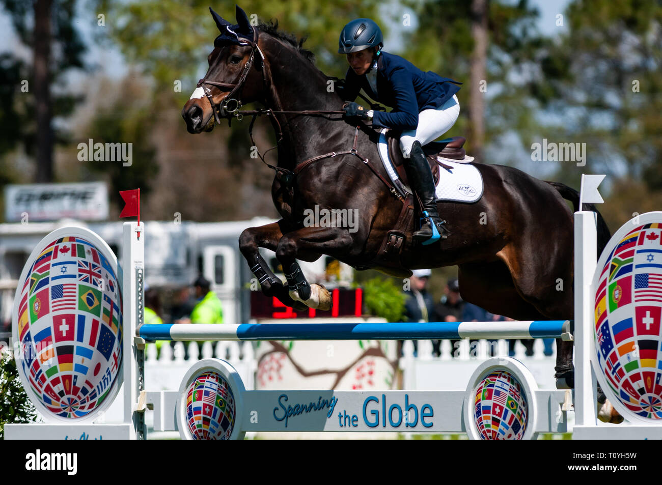 Liz halliday sharp hi-res stock photography and images - Alamy