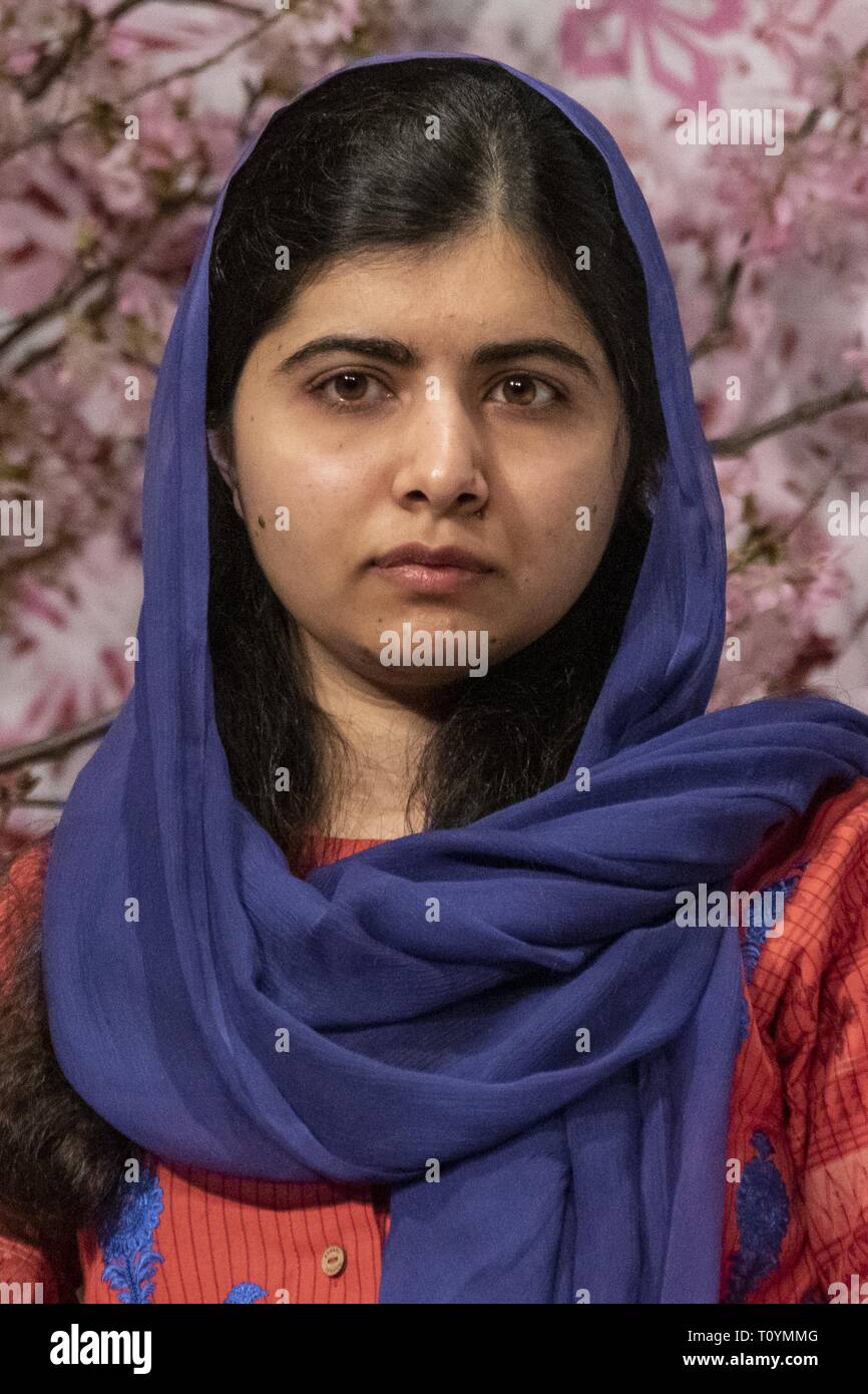 Malala yousafzai hi-res stock photography and images - Alamy