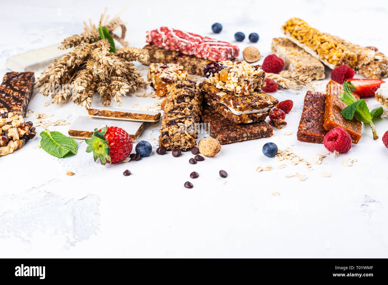 Homemade granola cereal bars Stock Photo Alamy