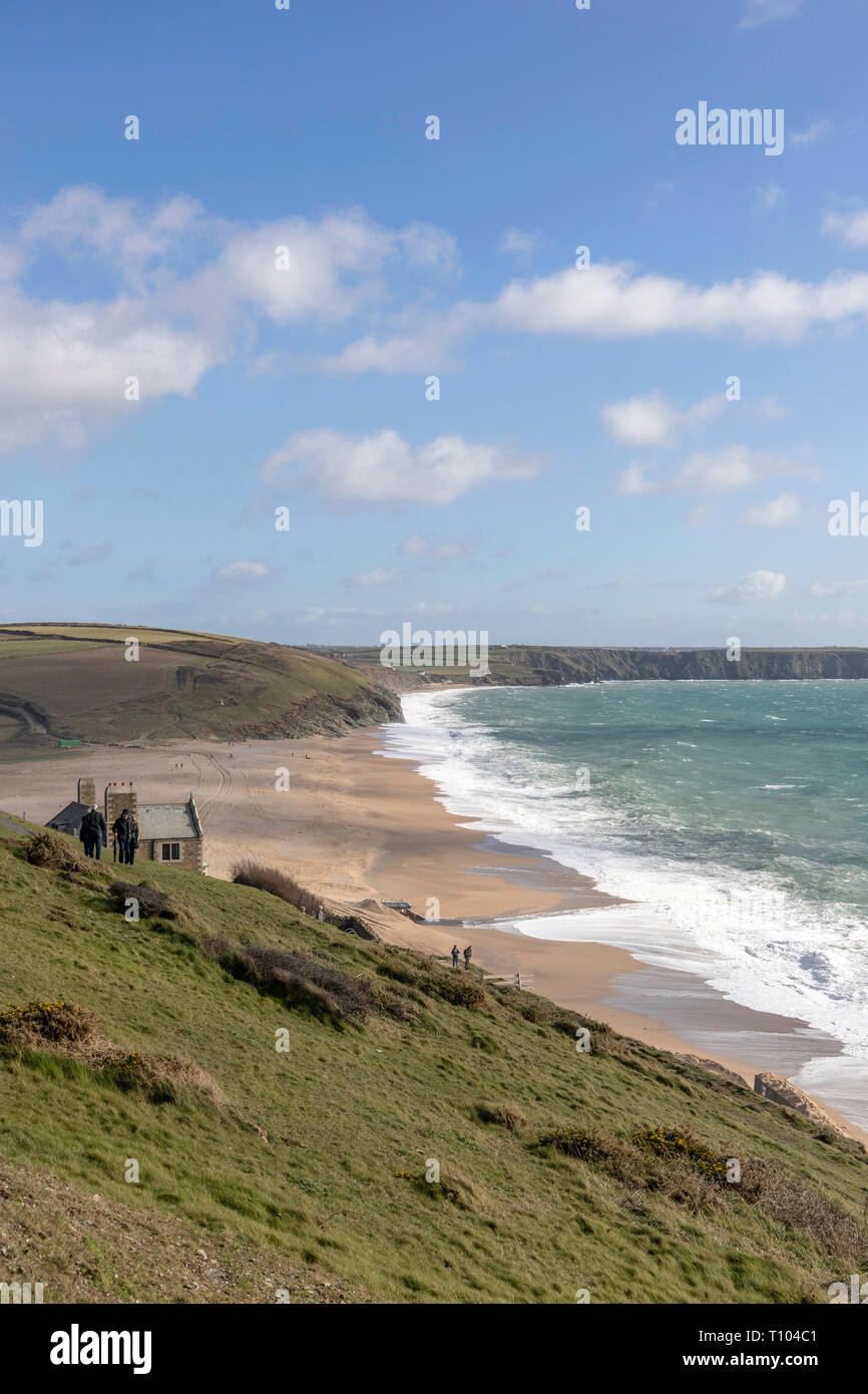 Westerly winter gale pounds into Loe Bar, near Portleven, south coast, Cornwall Stock Photo