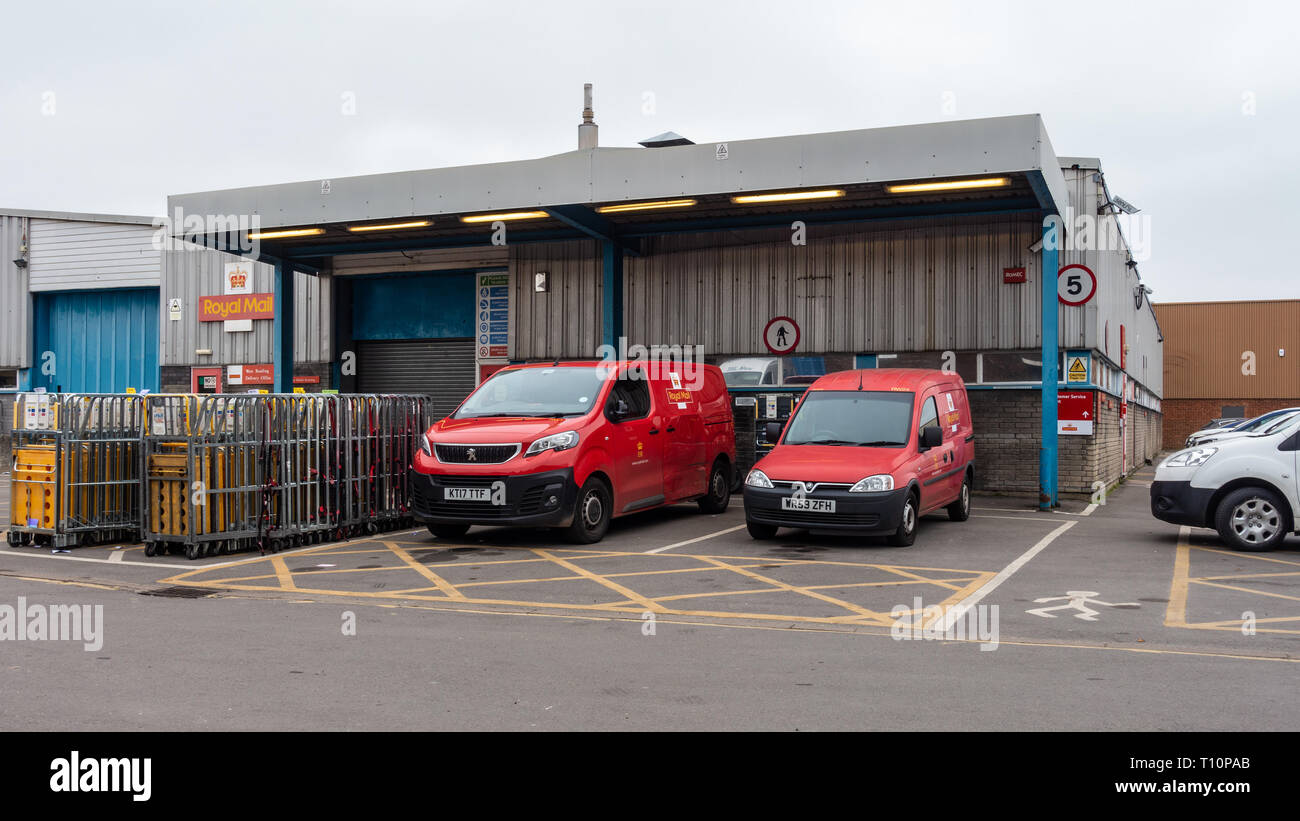 West Reading Royal Mail Delivery Office with red vans parked outside Stock Photo