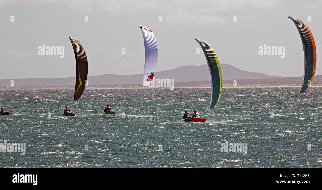 Kite sailing hi-res stock photography and images - Alamy