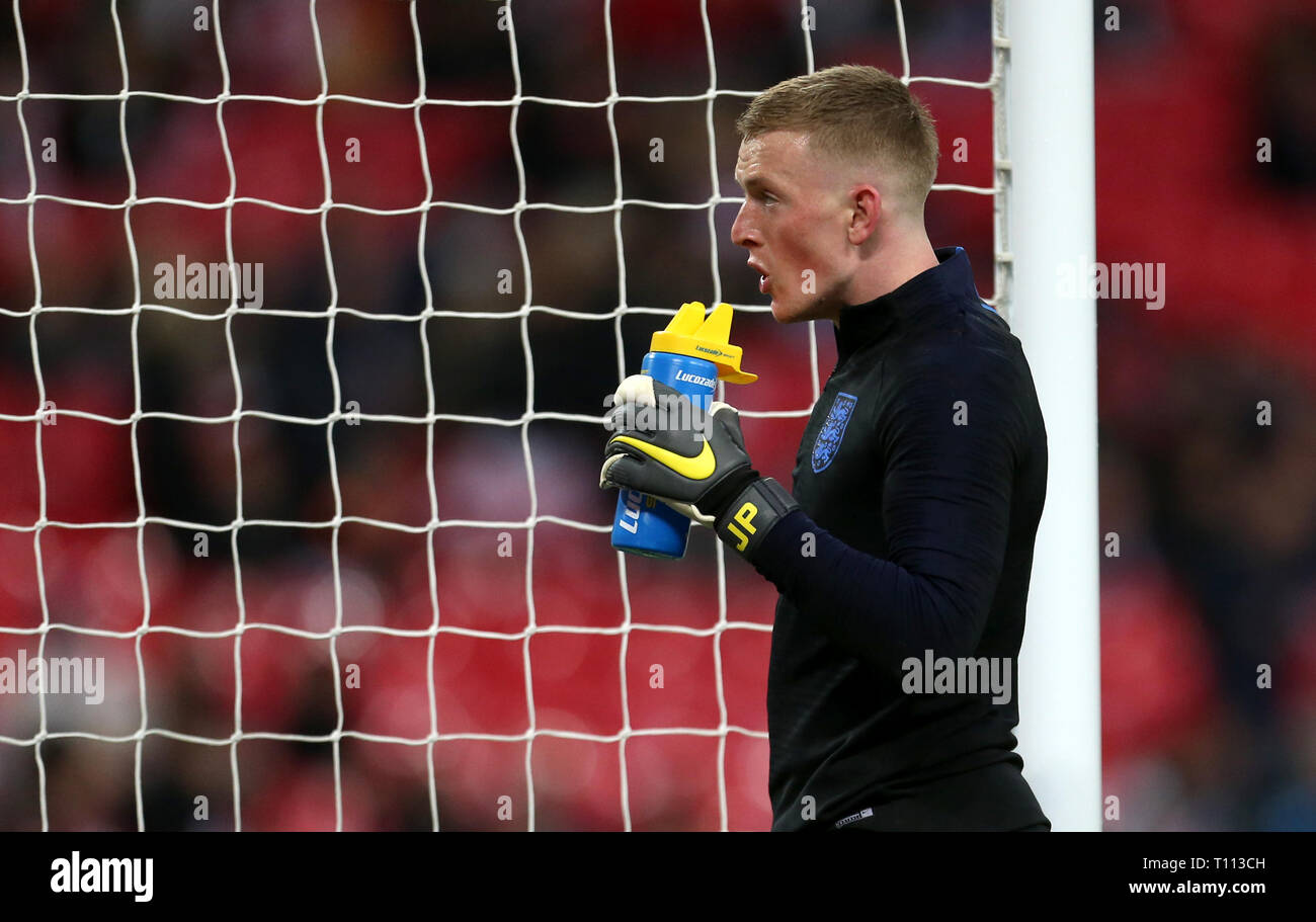 England's Jordan Pickford warms up ahead of the UEFA Euro 2020 ...