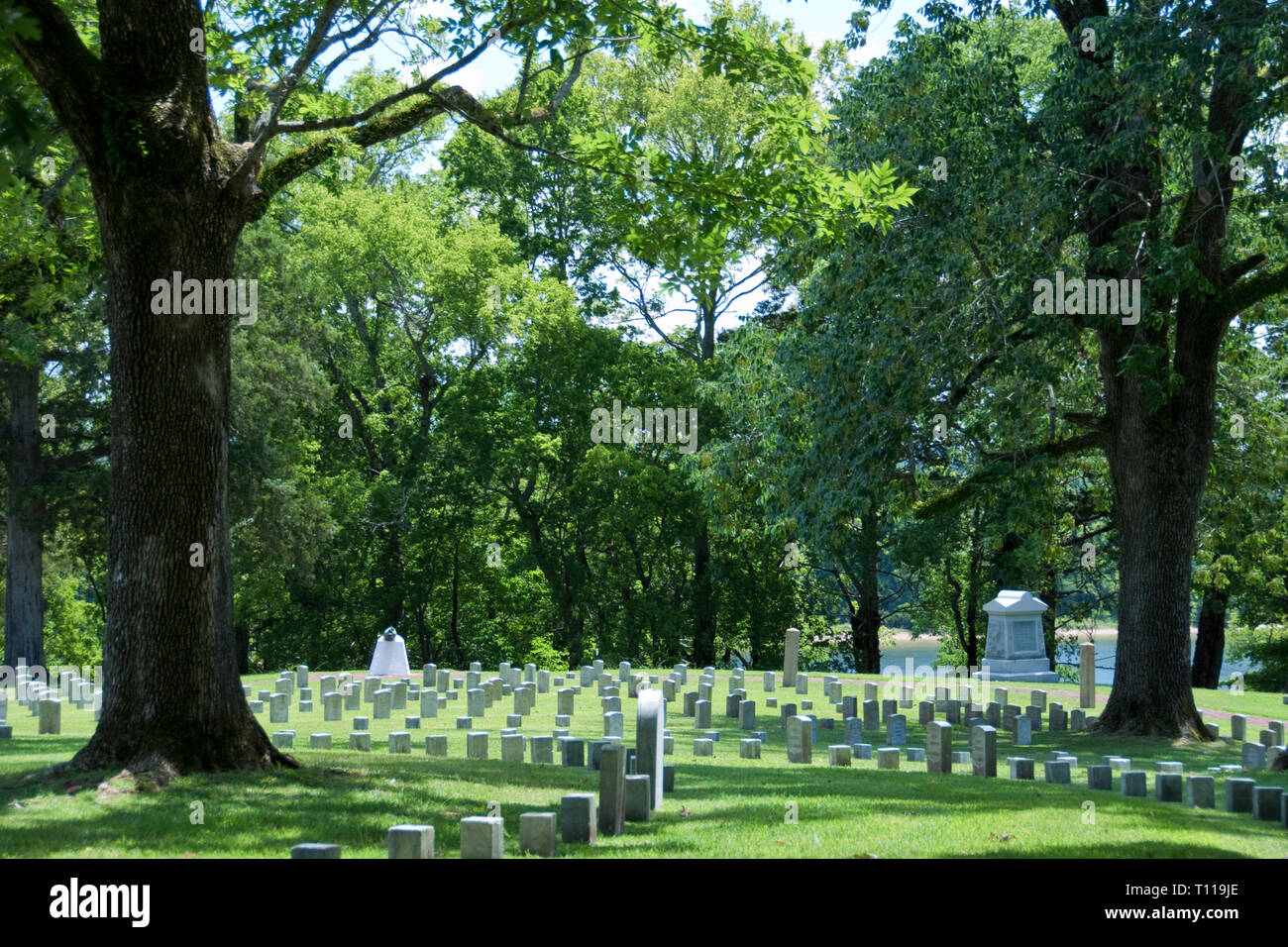 Graves of soldiers from the 1862 Battle of Shiloh, at the Shiloh Nat. Cemetery, Tennessee. Stock Photo