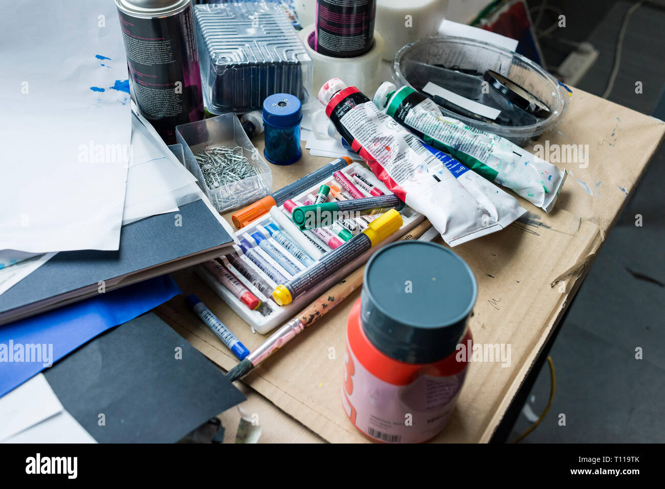details and images of the art room of a college Stock Photo
