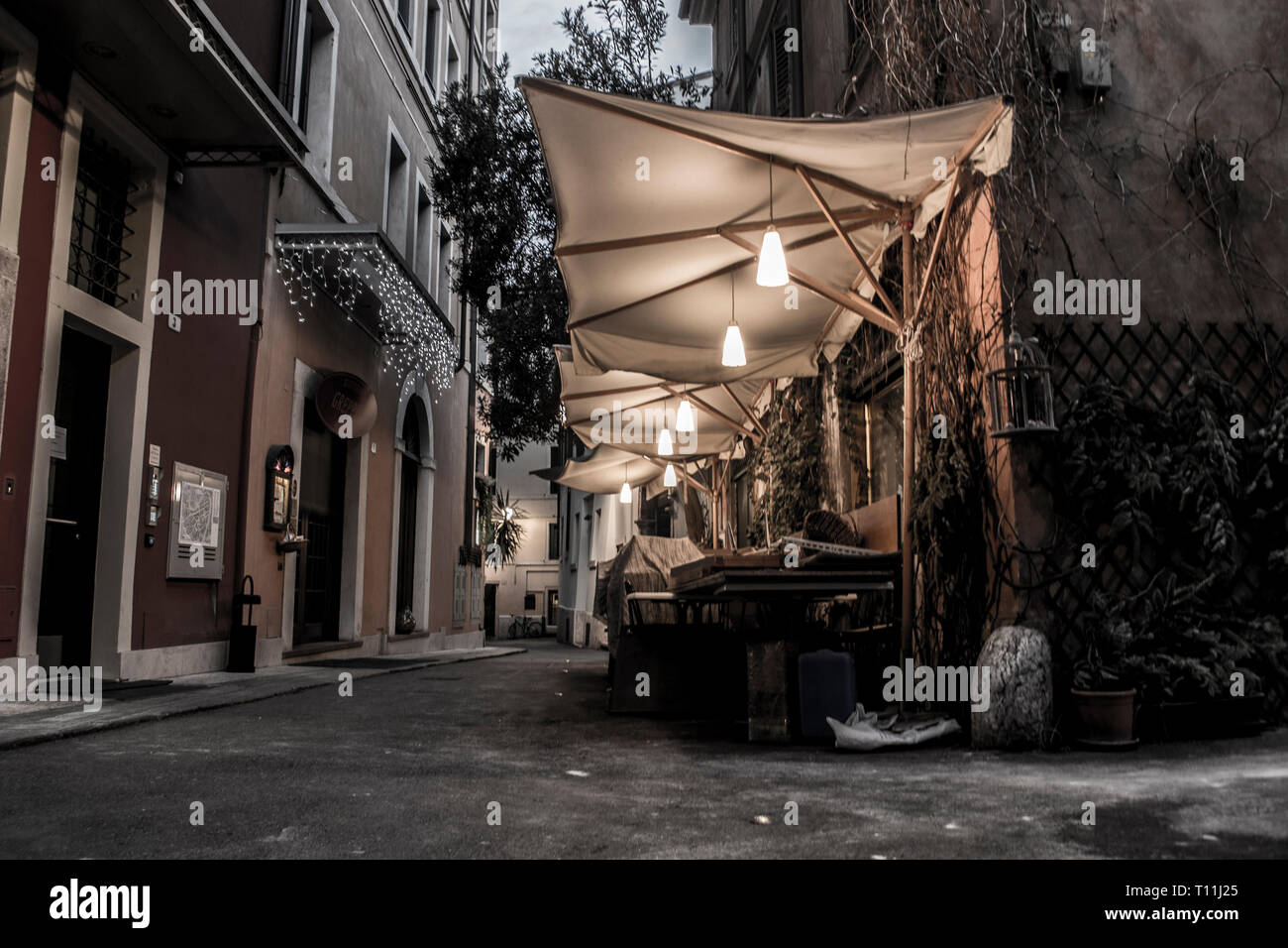 Pancake place in the heart of Verona, city of lovers Stock Photo Alamy