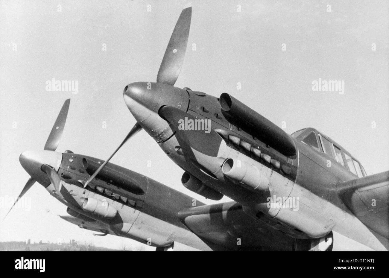 Heavy bomber 1944 Black and White Stock Photos & Images - Alamy