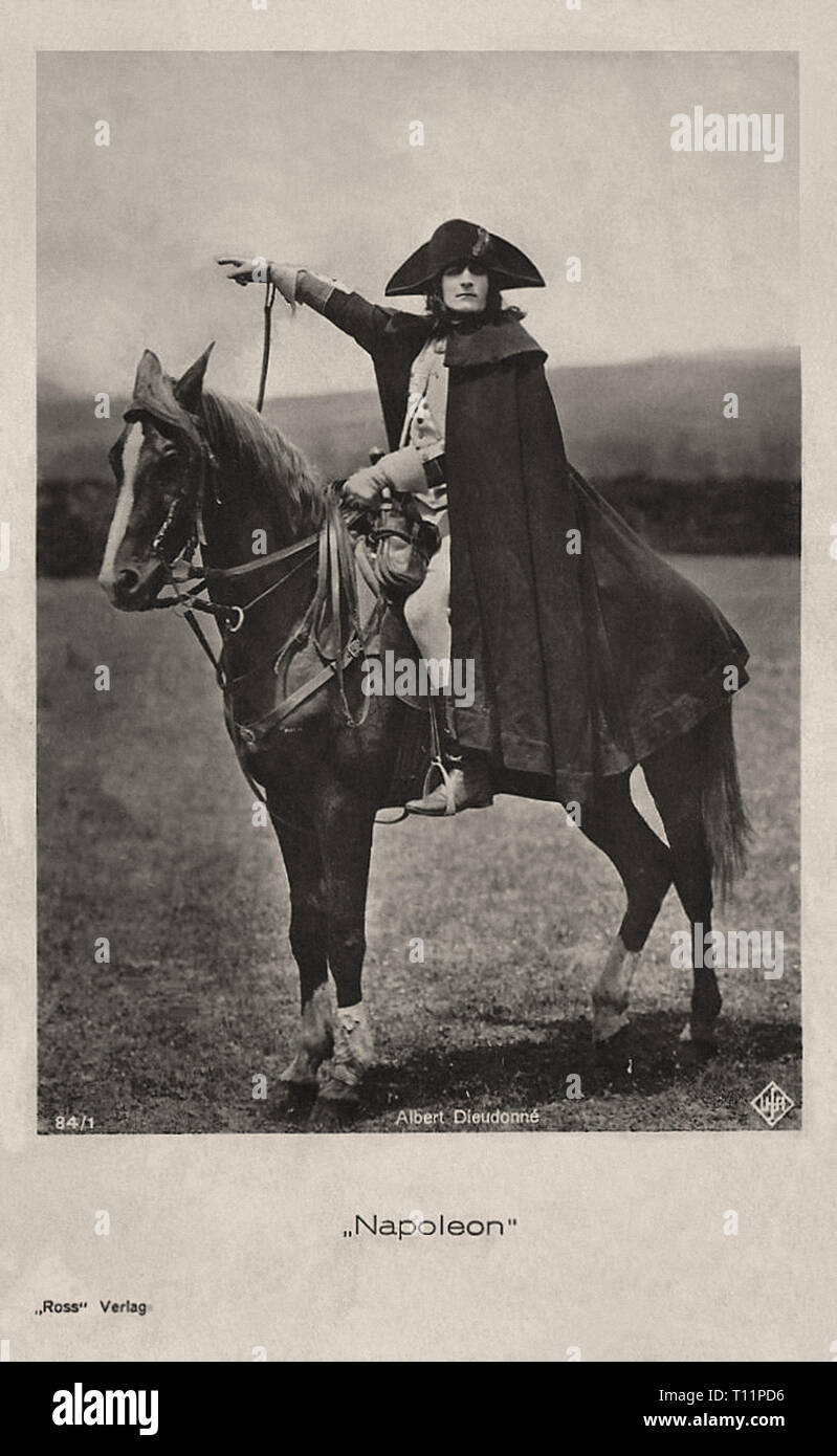 Promotional photography of Albert Dieudonné in Napoléon (1927) - Silent movie era Stock Photo