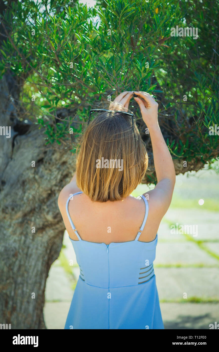 Beautiful girl from back hi-res stock photography and images - Alamy