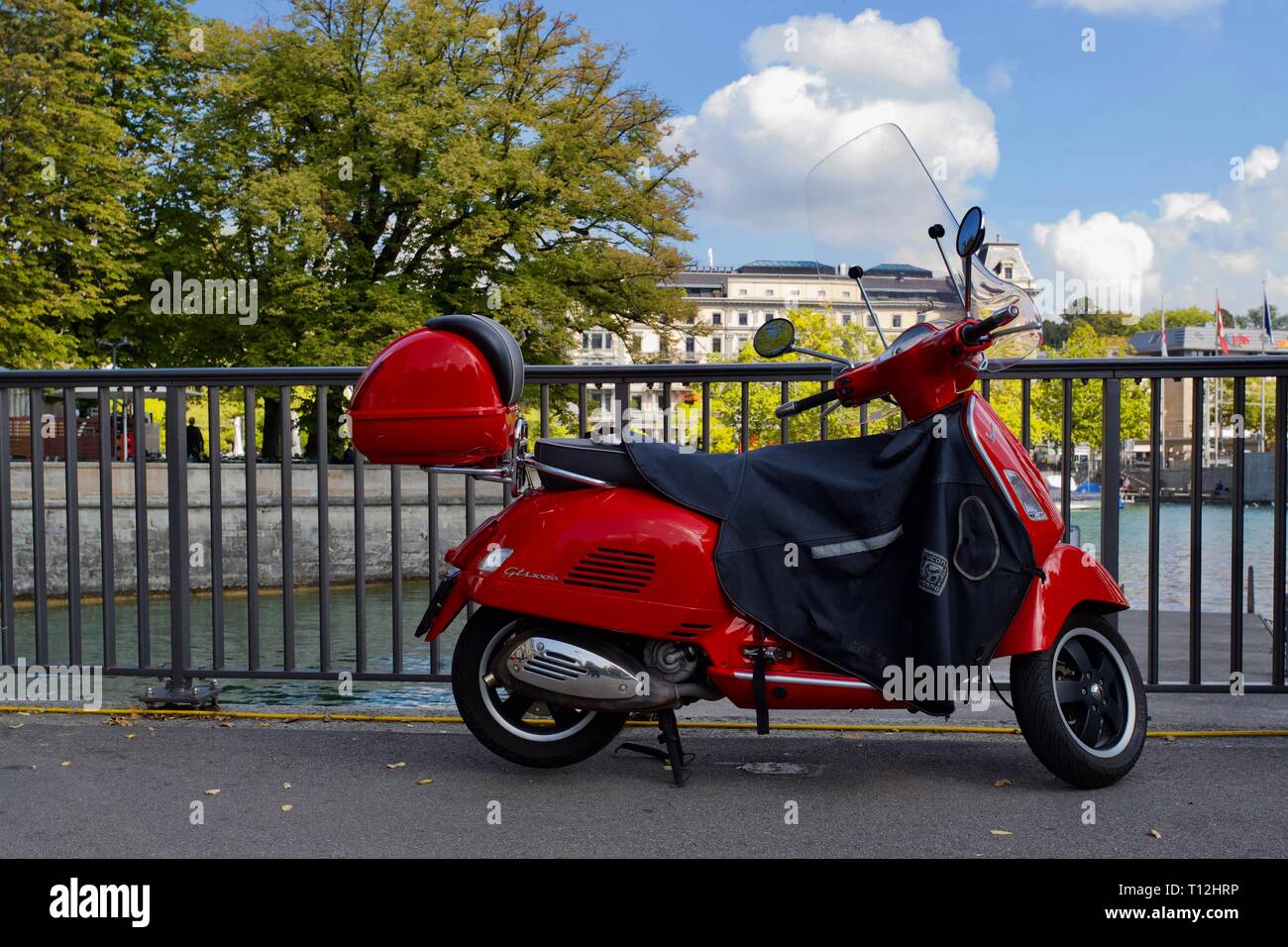 Vespa, Zürich, Switzerland Stock Photo - Alamy