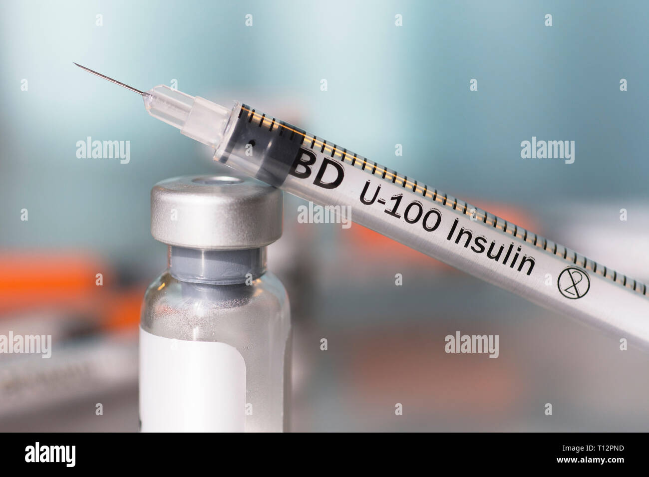 Insulin Syringe and Insulin Vial, 1 ml, 1cc, 100 units Syringe Stock Photo