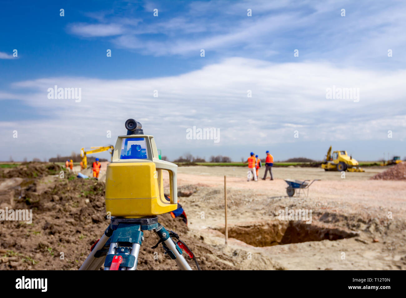 Total Center Device With Laser For Leveling Other Devices To Level Construction Site Stock Photo Alamy Total Center Device With Laser For Leveling Other Devices To Level Construction Site Stock Photo Alamy