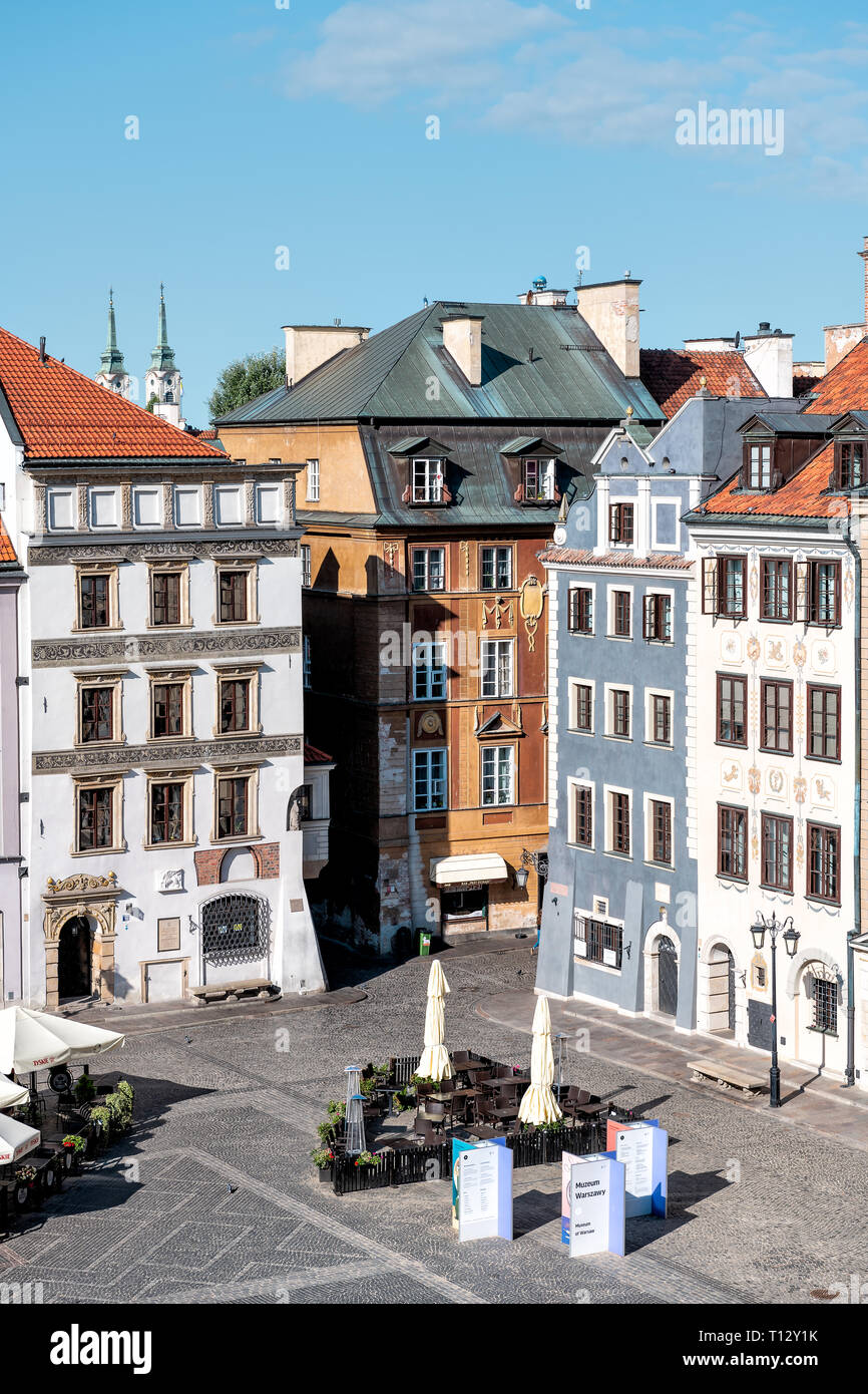 Warsaw downtown poland vertical hi-res stock photography and images - Alamy