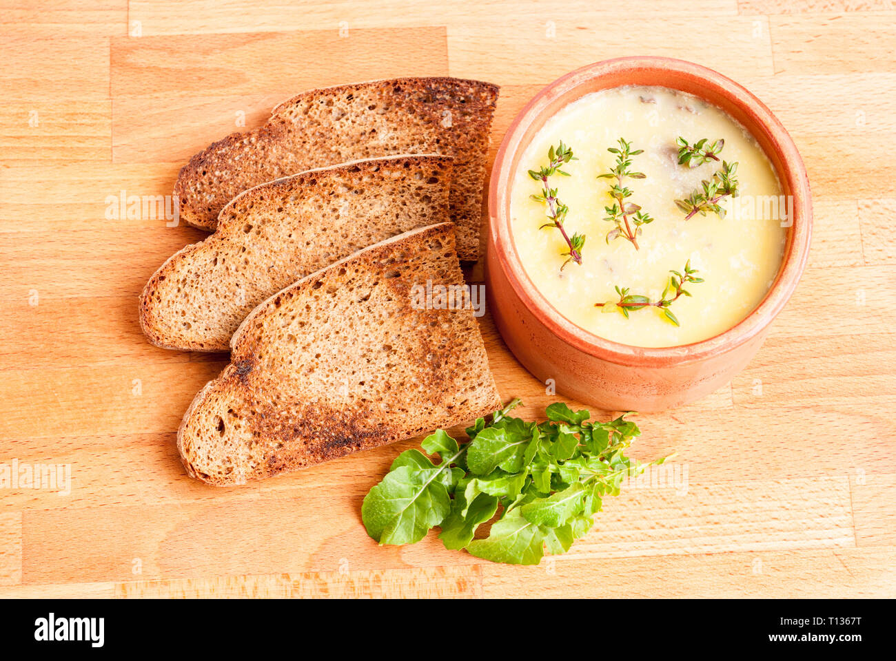 Chicken liver pate Stock Photo - Alamy