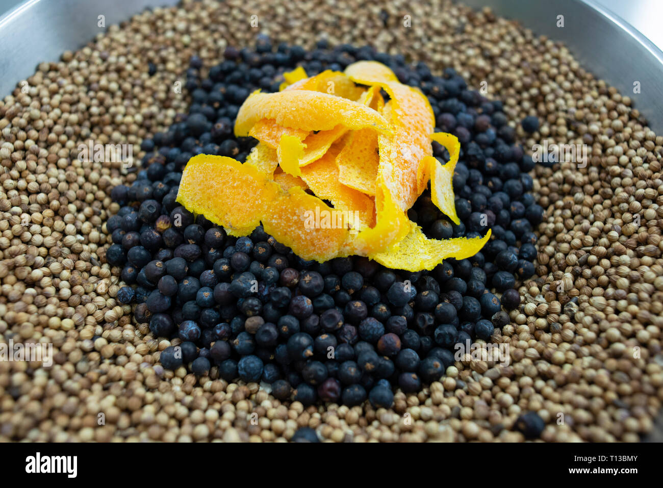 Gin Botanicals Stock Photos & Gin Botanicals Stock Images - Alamy