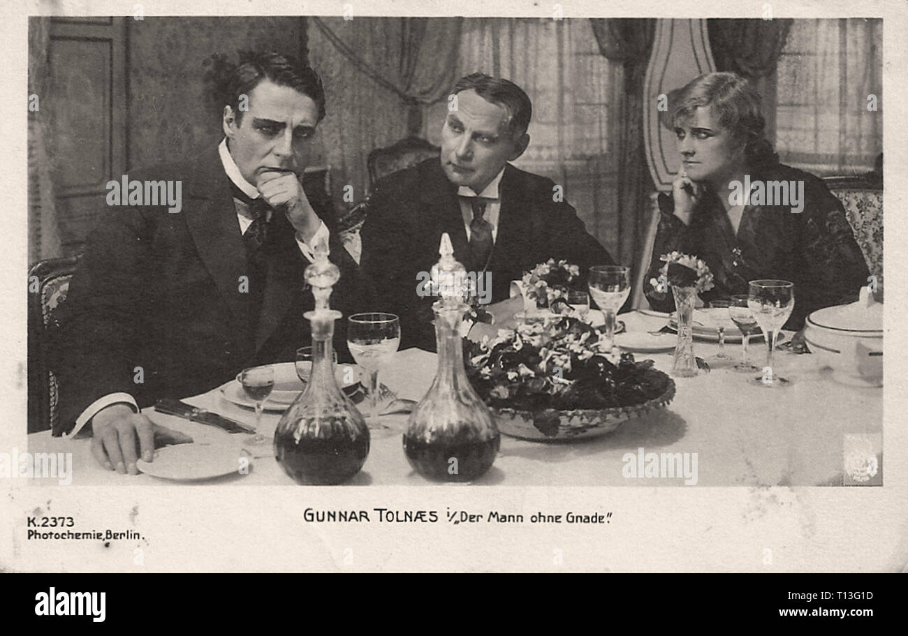 Promotional photography of Gunnar Tolnaes in Der Mann Ohne Gnade - Silent movie era Stock Photo
