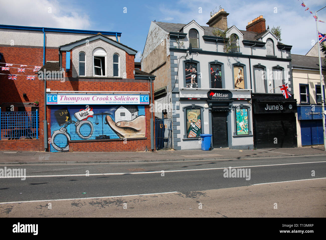 Strassenszene, Shankill Road, Belfast, Nordirland  (nur fuer redaktionelle Verwendung. Keine Werbung. Referenzdatenbank: http://www.360-berlin.de. © J Stock Photo