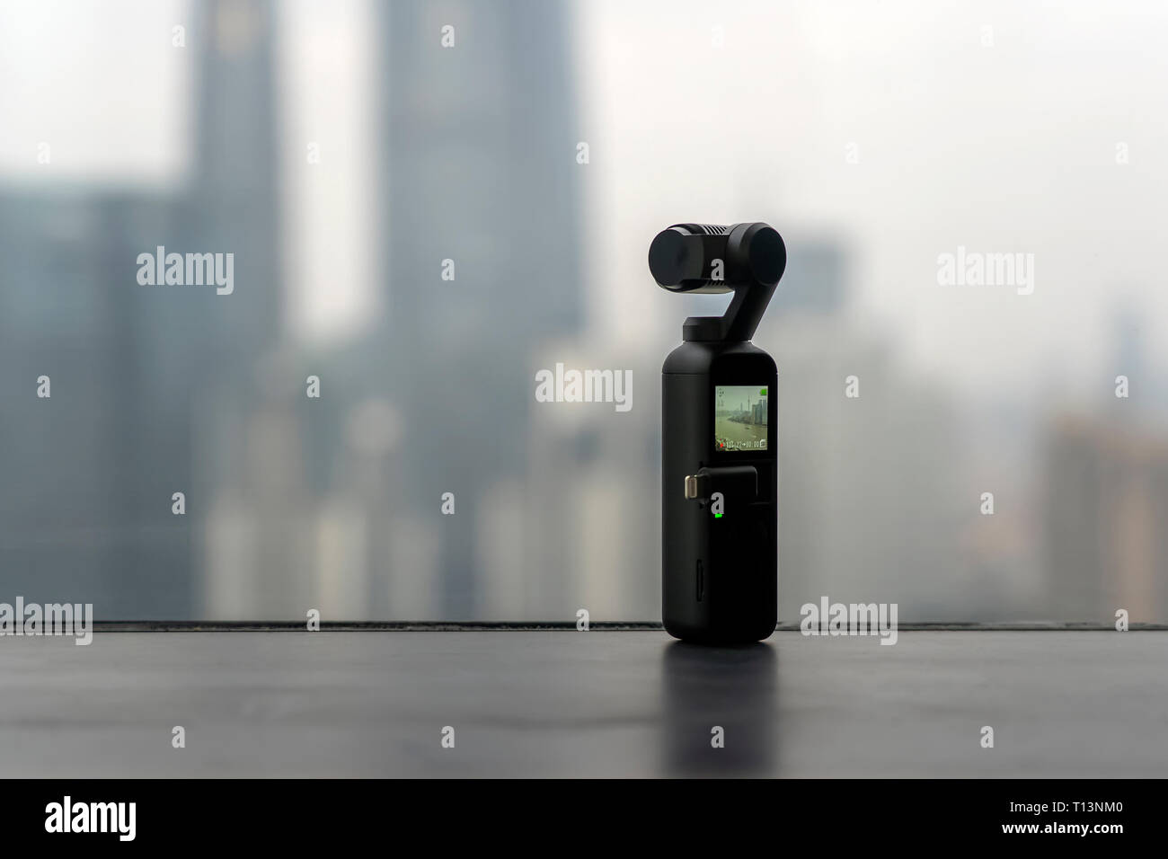 CHINA, SHANGHAI - FEBRUARY 2, 2019. DJI OSMO POCKET Is Filming The Whole  Day Timelapse Of The Bund In Shanghai. Steadicam Is Shooting Hyper-lapse  Stock Photo - Alamy