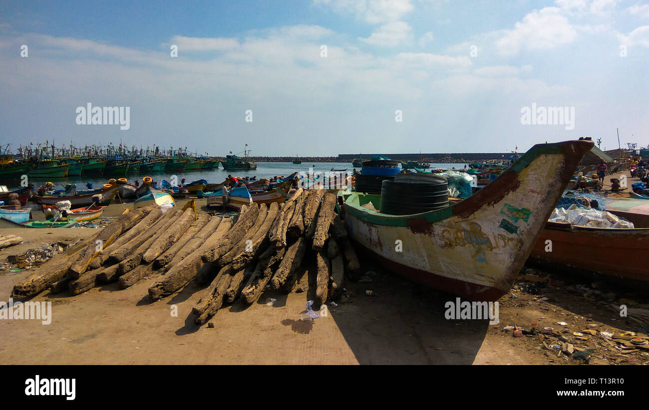 ROYAPURAM, TAMIL NADU, INDIA JANUARY 01, 2019 Indian fishing boats