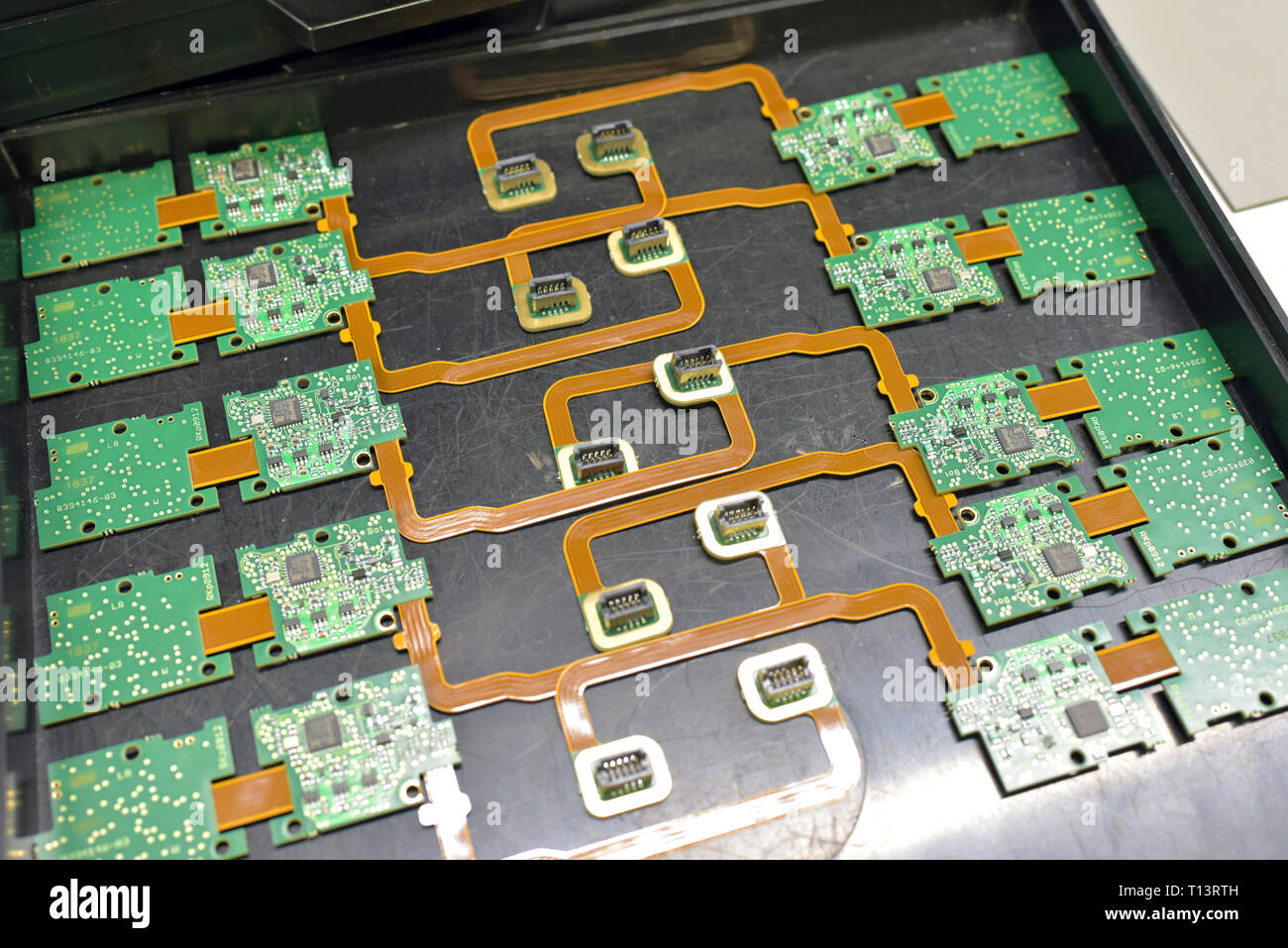Close up circuit hi-res stock photography and images - Alamy