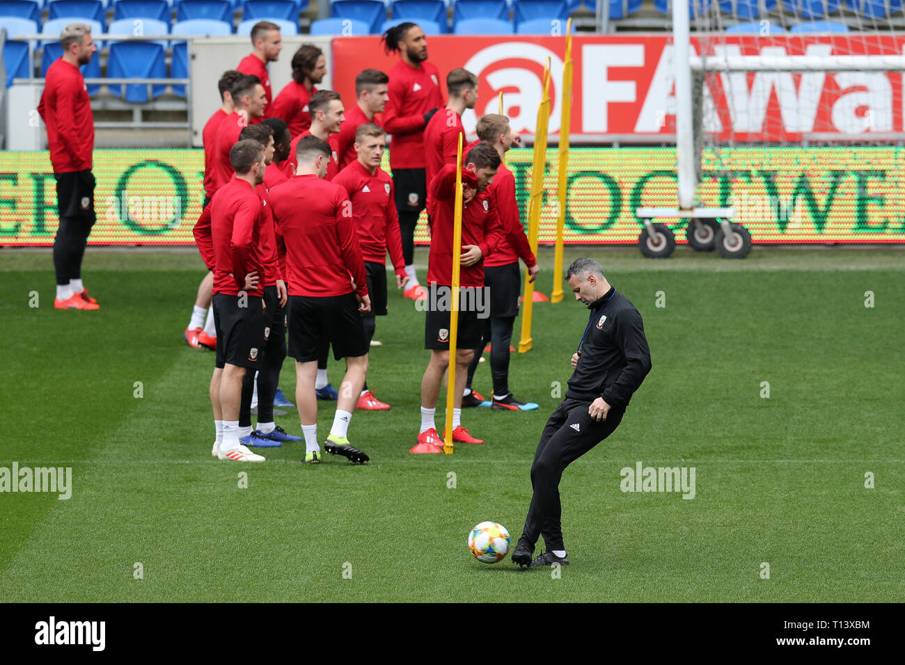 Cardiff, UK. 23rd Mar, 2019. Ryan Giggs, the Wales football team manager during the Wales football squad training at the Cardiff City Stadium in Cardiff, South Wales on Saturday 23rd March 2019. the team are preparing for their UEFA Euro 2020 quailfier against Slovakia tomorrow. pic by Andrew Orchard/Alamy Live News Stock Photo