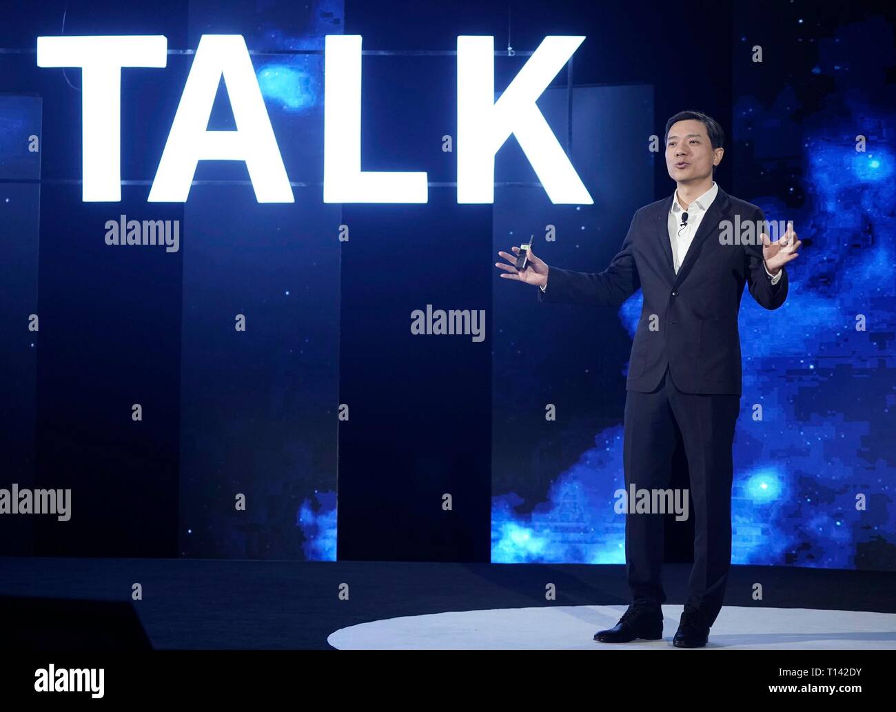 Beijing, China, 23rd march, 2019. (190323) -- BEIJING, March 23, 2019 (Xinhua) -- Baidu CEO Robin Li delivers a speech during the China Development Forum 2019 in Beijing, capital of China, March 23, 2019. The three-day China Development Forum, which kicked off Saturday, will focus on key issues such as the supply-side structural reform, new measures of proactive fiscal policy, and the opening-up of the financial sector and financial stability. Credit: Xinhua/Alamy Live News Stock Photo