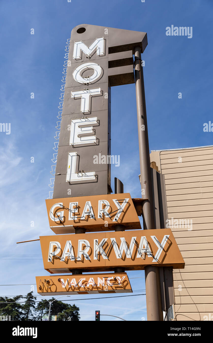 Motel neon sign hires stock photography and images Alamy