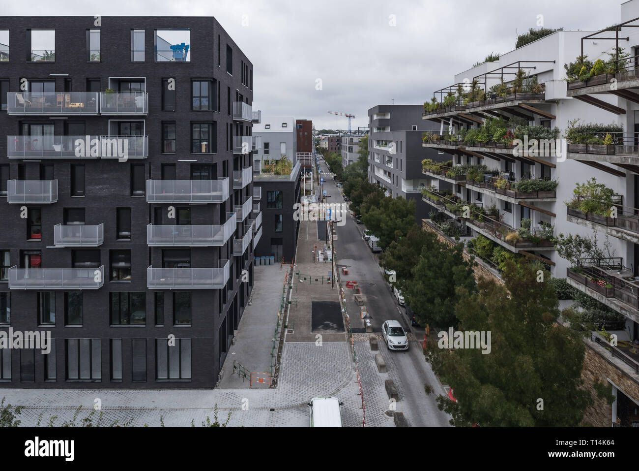 Nantes, L'Ile de Nantes, Rue La Noue Bras de Fer Stock Photo Alamy