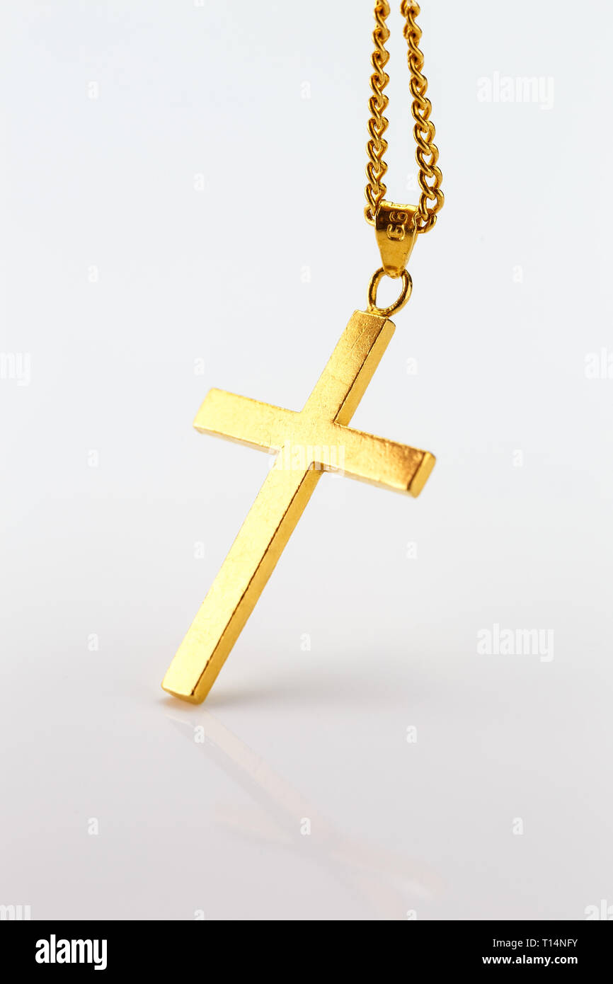 25 mm 333 gold Clever Schmuck jewellery set golden crucifix pendant 45 cm chain. INRI flat elegant shape 8 carat