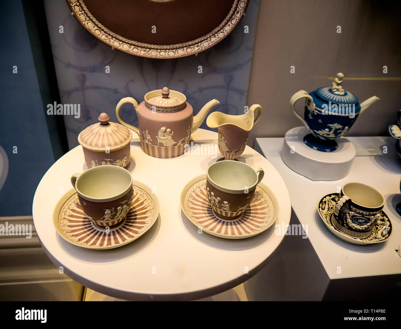 Wedgwood teaset in the collections at the Lady lever Art Gallery in Port Sunlight Stock Photo