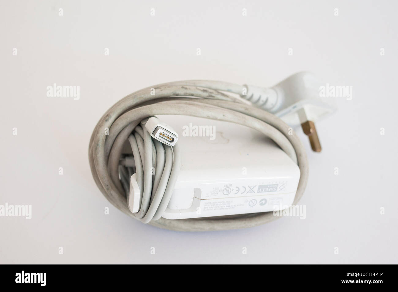 British plug hires stock photography and images Alamy