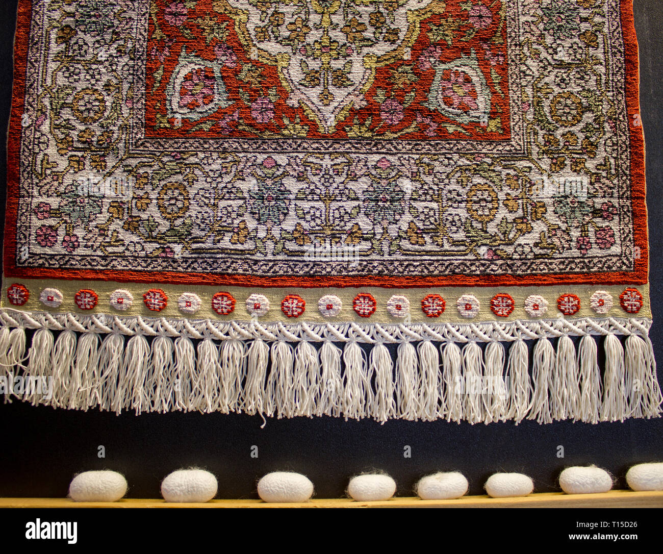 Traditional Turkish and Ottoman Handmade Silk Carpets. Carpet patterns