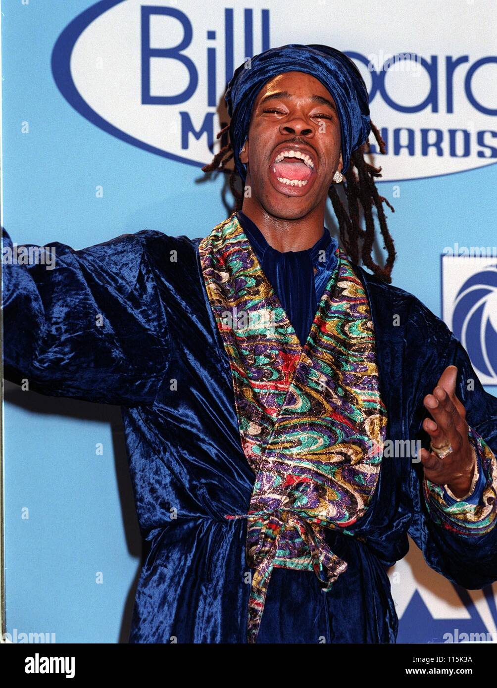 1997 billboard music awards hires stock photography and images Alamy